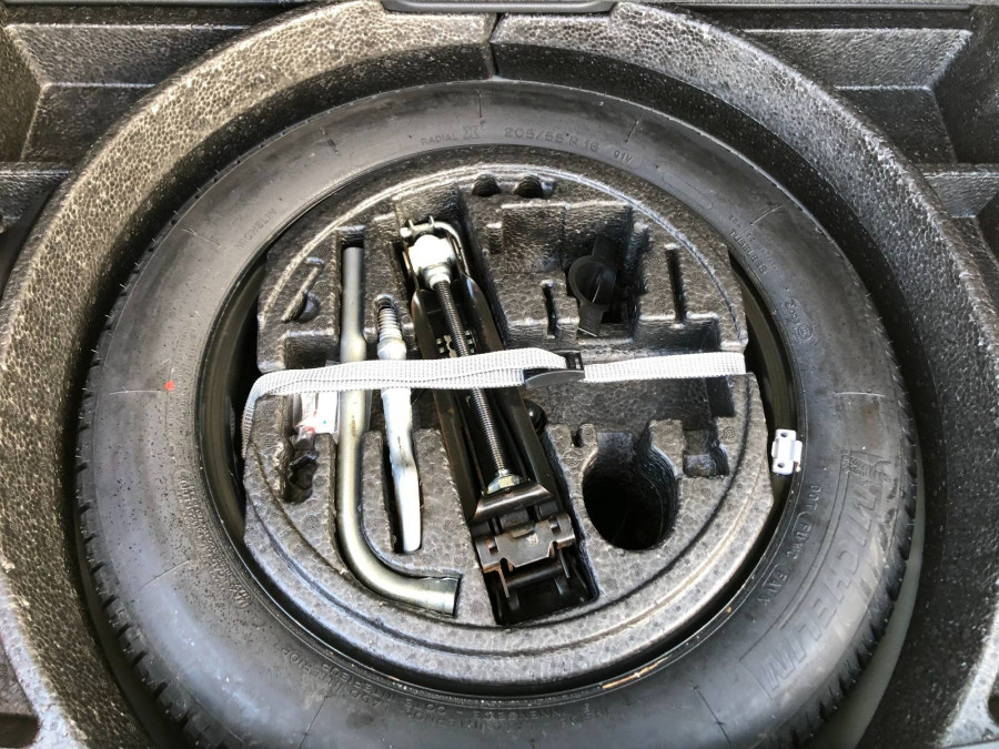 Volkswagen Golf Plus 1.6 Automat •GOAL• ŤAŽNÉ → cúvacie senzory