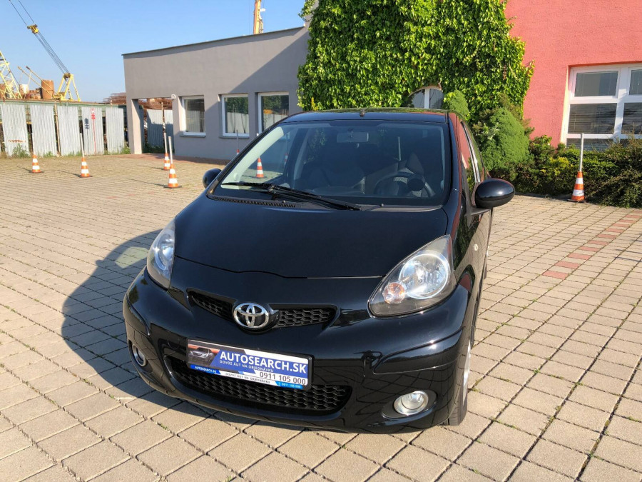 Toyota Aygo 1.0 Automat •EDITION• 1.majiteľ + Navigácia