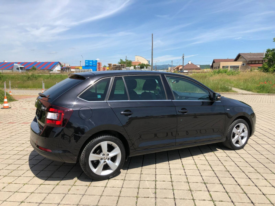 Škoda Rapid Spaceback 1.0TSi DSG Ambition KESSY Panoráma 2018 1.majiteľ 