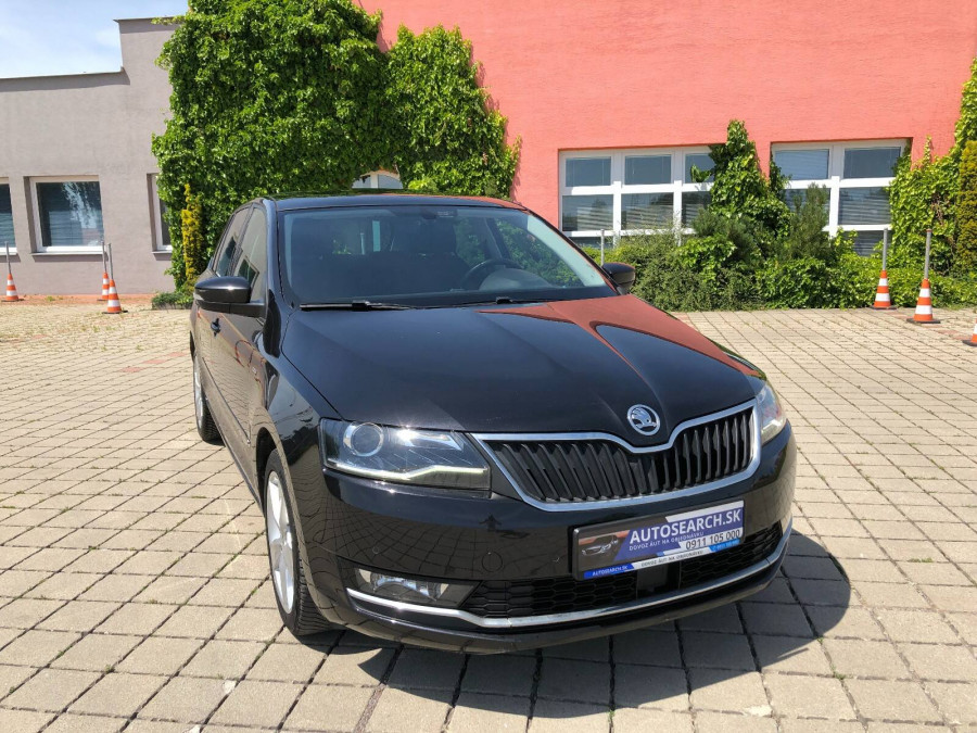 Škoda Rapid Spaceback 1.0TSi DSG Ambition KESSY Panoráma 2018 1.majiteľ 
