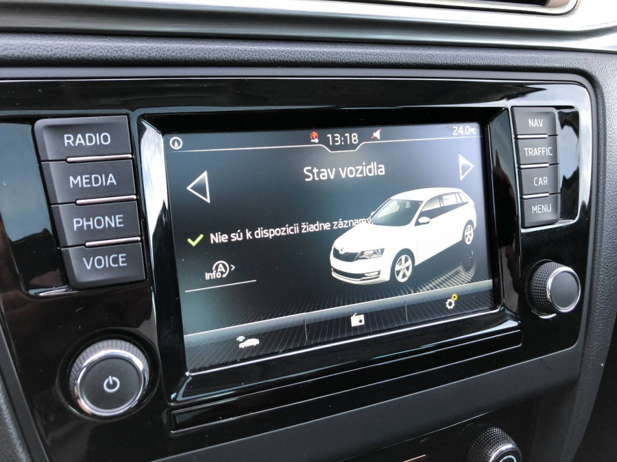 Škoda Rapid Spaceback 1.0TSi DSG Ambition KESSY Panoráma 2018 1.majiteľ 