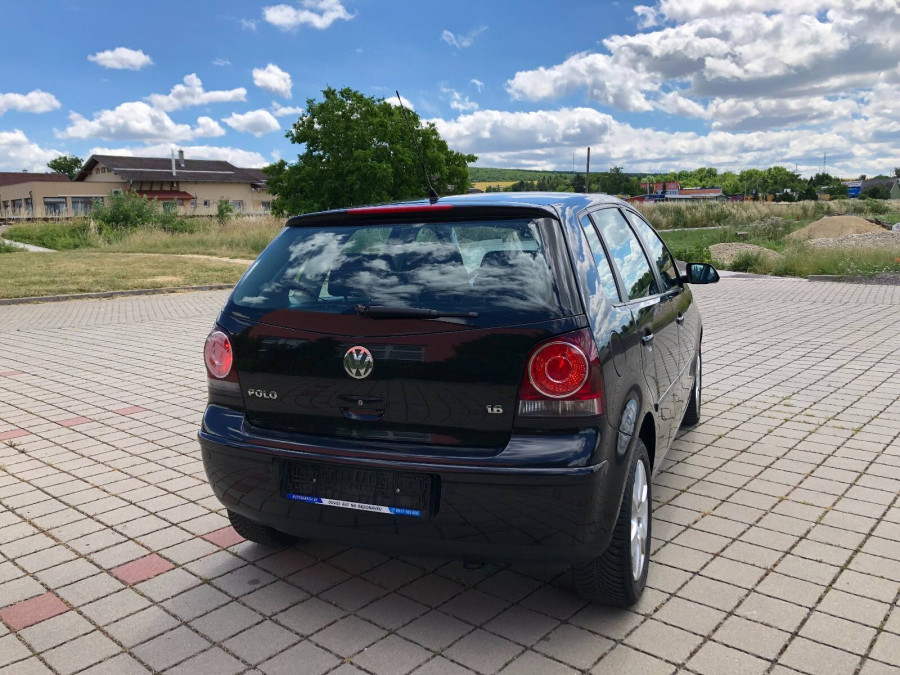 Volkswagen Polo 1.6 Automat • GOAL•  2006 Cúvacie senzory 