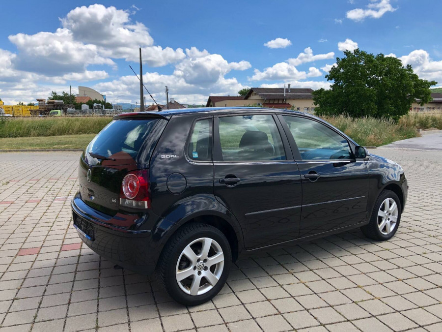Volkswagen Polo 1.6 Automat • GOAL•  2006 Cúvacie senzory 