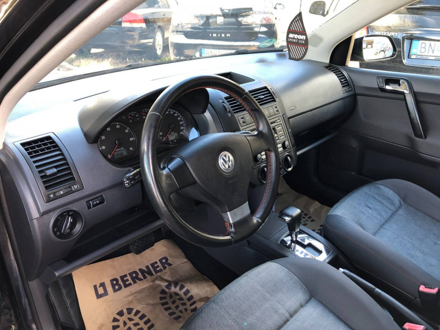 Volkswagen Polo 1.6 Automat • GOAL•  2006 Cúvacie senzory 