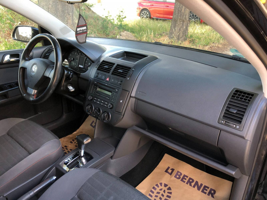 Volkswagen Polo 1.6 Automat • GOAL•  2006 Cúvacie senzory 