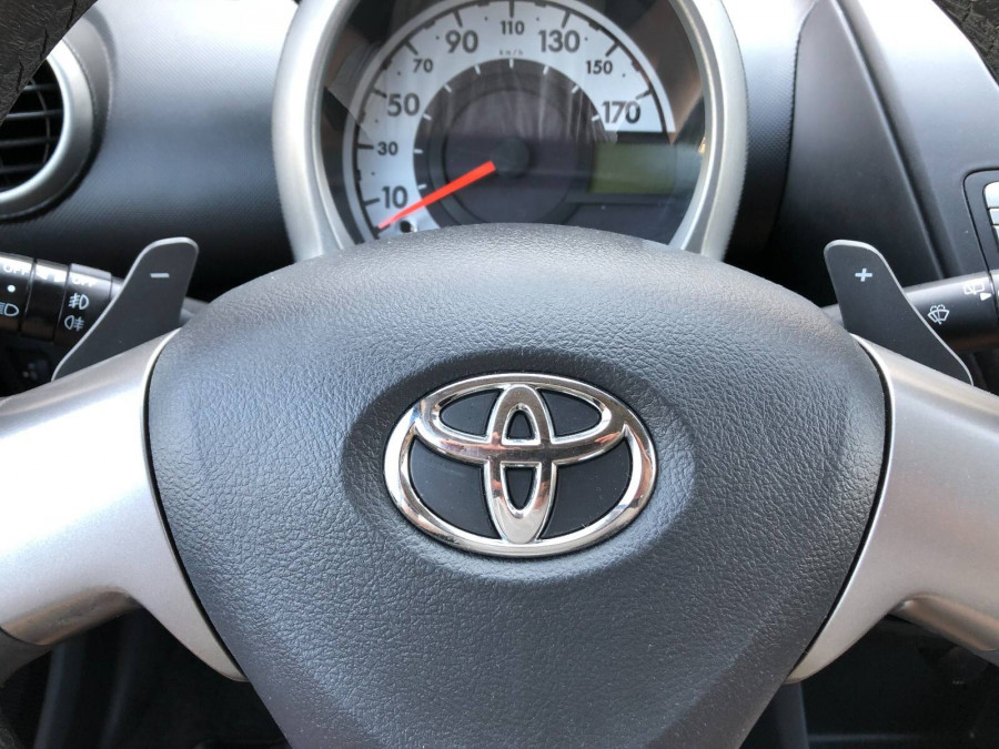 Toyota Aygo 1.0 Automat •ACTIVE• 2013 1.majiteľ → sezónne prezutie