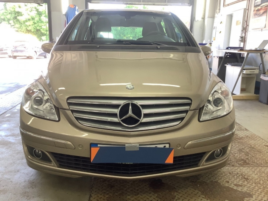 Mercedes Benz B 200 Automat • SPORT•  parkovacie senzory 