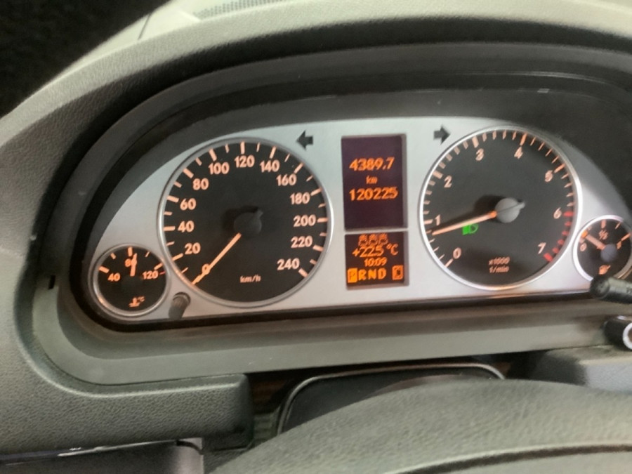 Mercedes Benz B 200 Automat • SPORT•  parkovacie senzory 