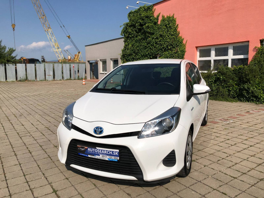 Toyota Yaris 1.5 Automat •HYBRID•  LIFE 2014 Kamera 