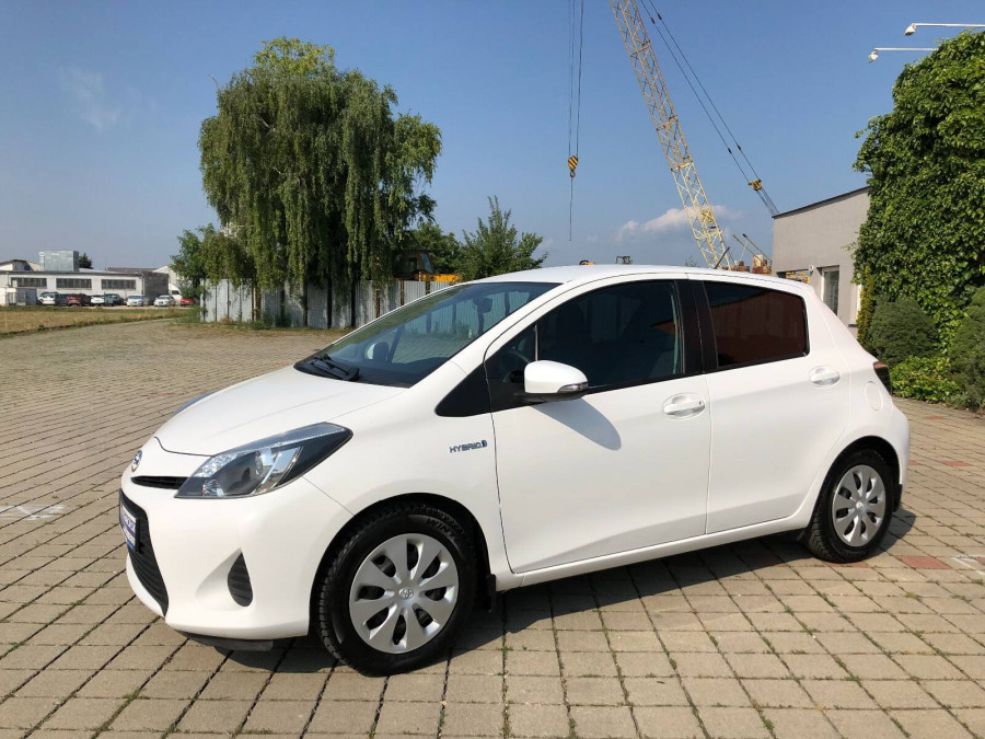 Toyota Yaris 1.5 Automat •HYBRID•  LIFE 2014 Kamera 