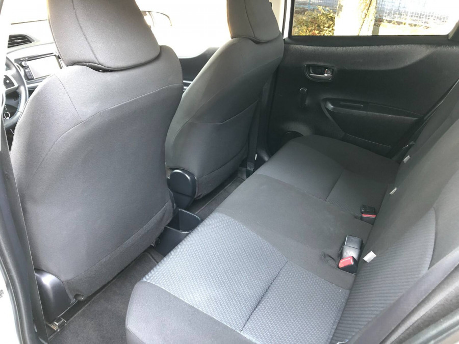 Toyota Yaris 1.5 Automat •HYBRID•  LIFE 2014 Kamera 