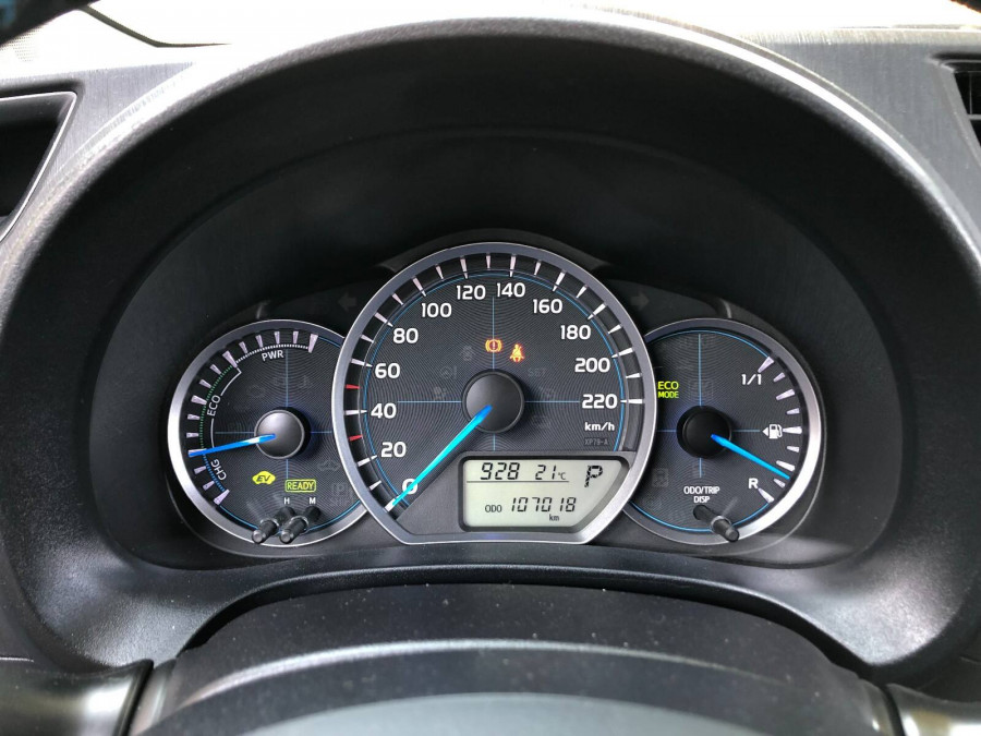 Toyota Yaris 1.5 Automat •HYBRID•  LIFE 2014 Kamera 