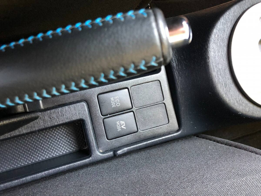 Toyota Yaris 1.5 Automat •HYBRID•  LIFE 2014 Kamera 