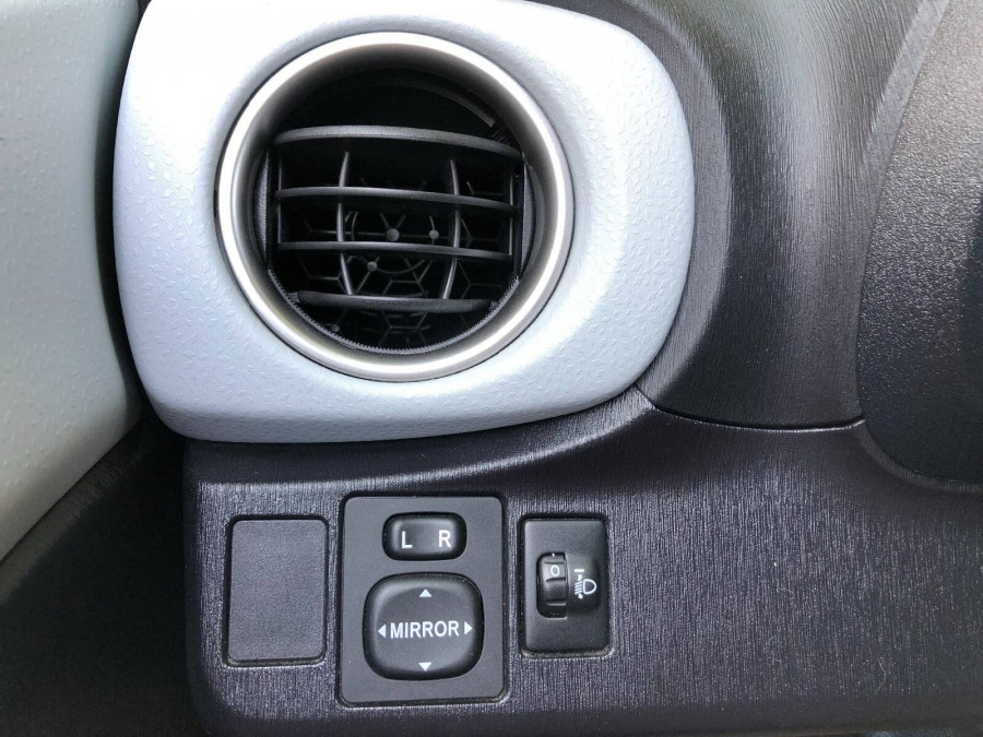 Toyota Yaris 1.5 Automat •HYBRID•  LIFE 2014 Kamera 