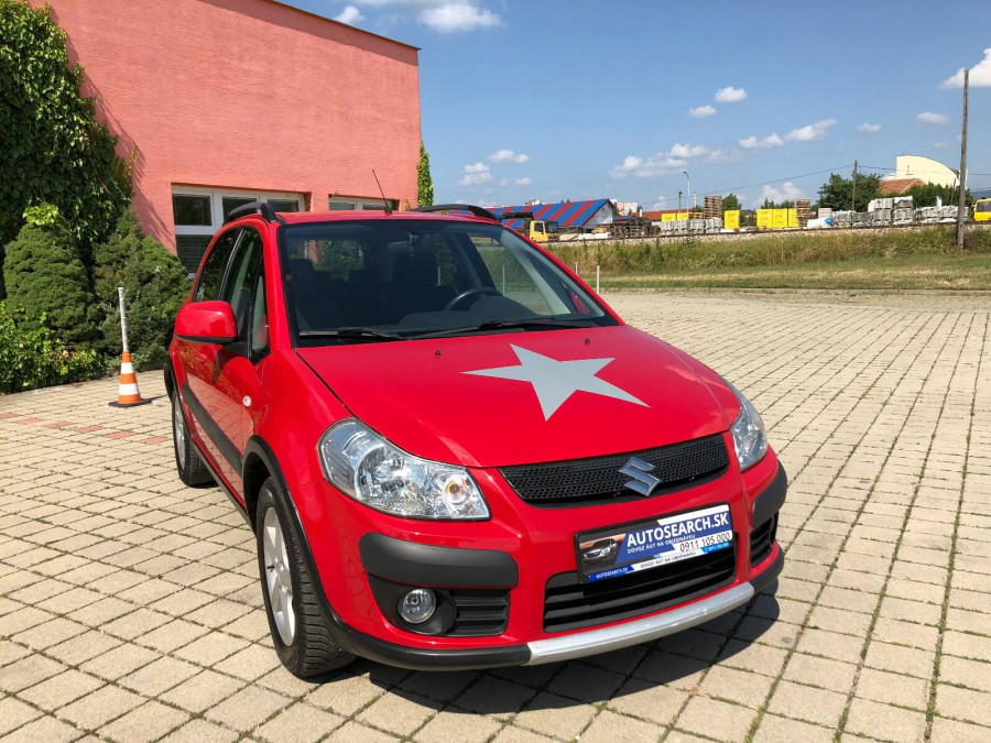 Suzuki Sx4 1.6 Automat •COMFORT•  Keyless Ťažné