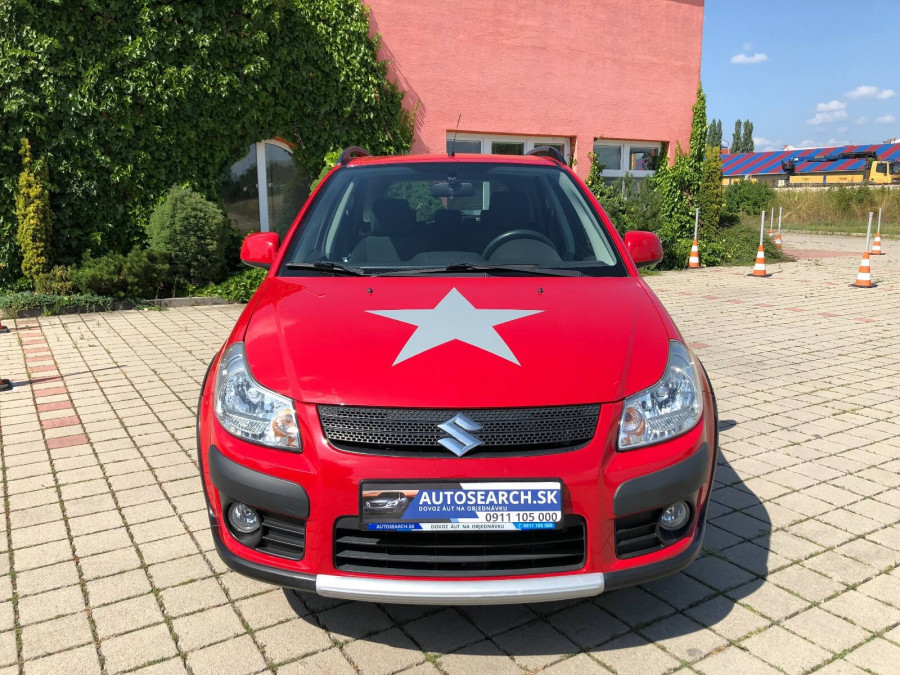 Suzuki Sx4 1.6 Automat •COMFORT•  Keyless Ťažné