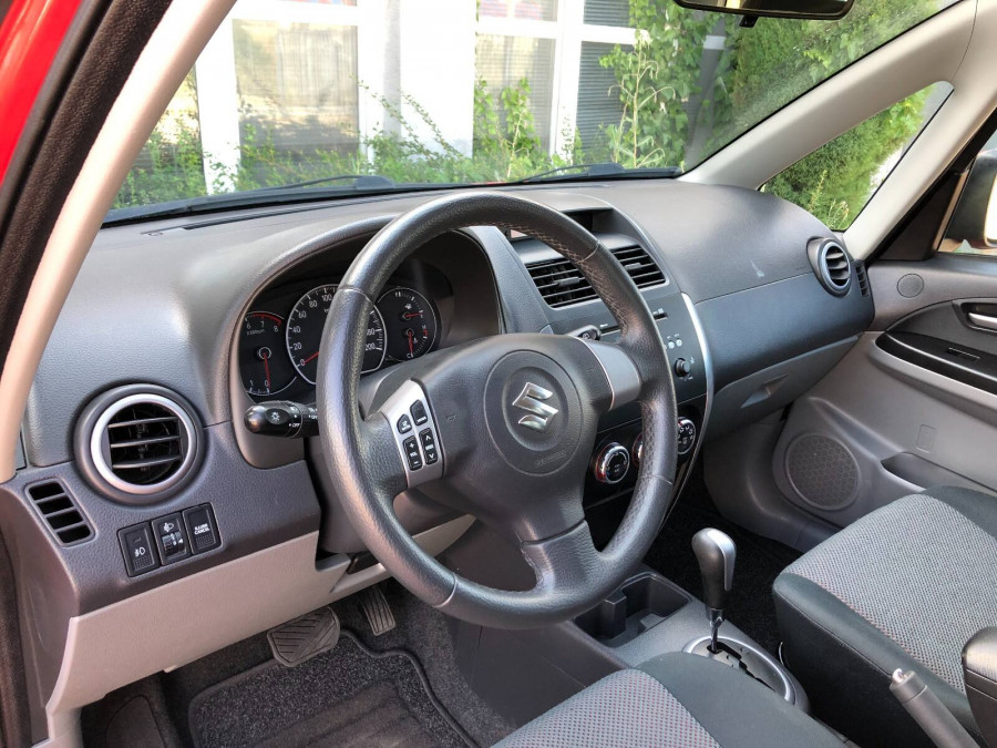Suzuki Sx4 1.6 Automat •COMFORT•  Keyless Ťažné