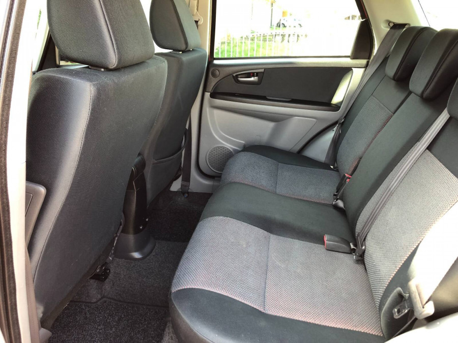 Suzuki Sx4 1.6 Automat •COMFORT•  Keyless Ťažné