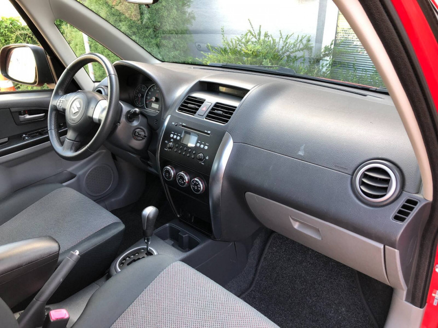 Suzuki Sx4 1.6 Automat •COMFORT•  Keyless Ťažné