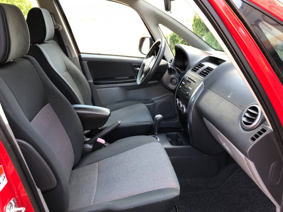 Suzuki Sx4 1.6 Automat •COMFORT•  Keyless Ťažné