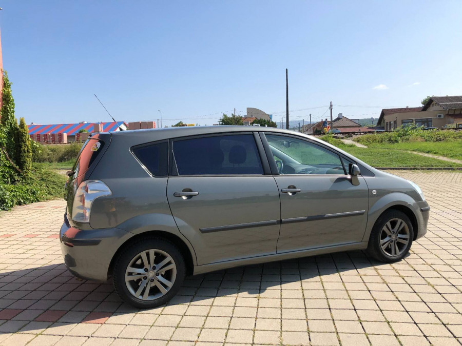 Toyota Corolla Verso 1.8 VVT-i Automat •EXECUTIVE• Webasto 7 miest