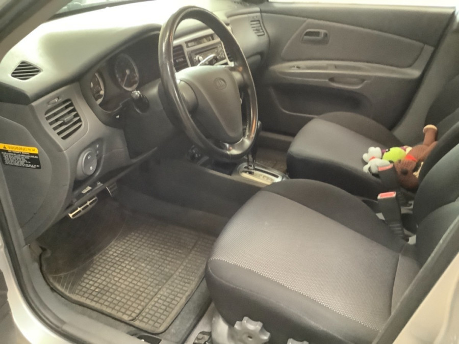 KIA Rio 1.6 Automat EX TOP → Cúvacie senzory 