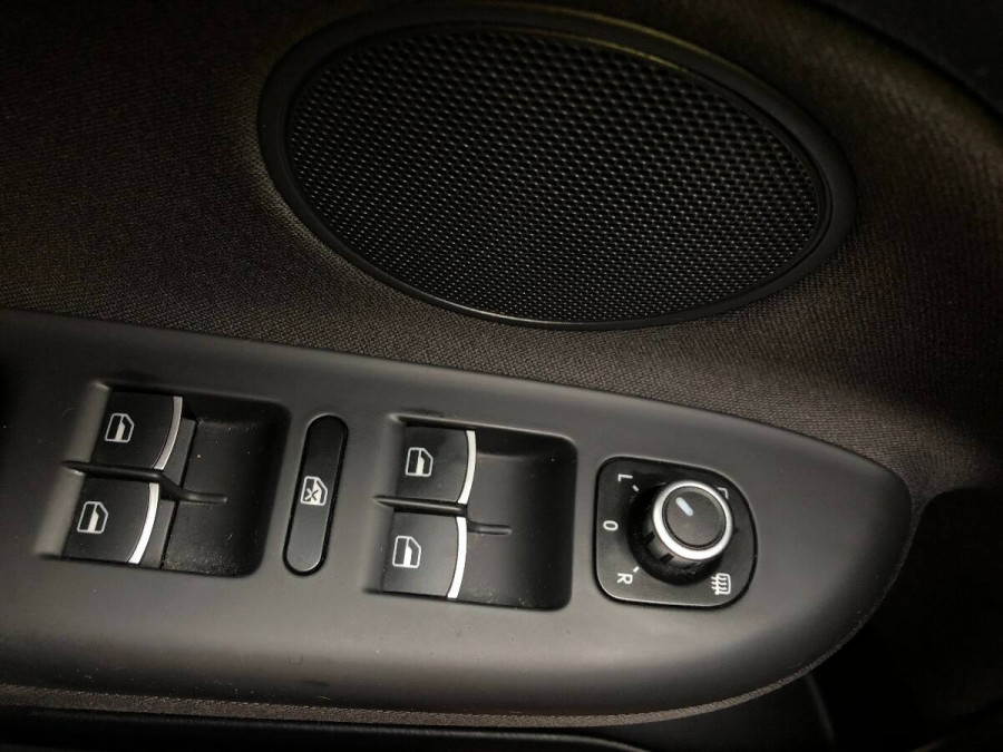 Volkswagen Golf Plus 2.0TDI DSG HIGHLINE 2011 + Sezónne prezutie