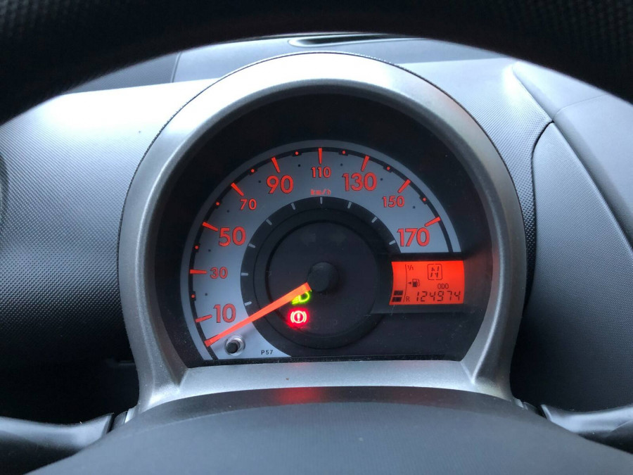 Peugeot 107 1.0 Automat URBAN 1.majiteľ + sezónne prezutie